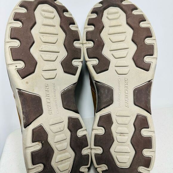 Skechers Expended Men Size US 11,5Brown Leather Shoes Slip On Casual Relaxed Fit - Picture 7 of 8